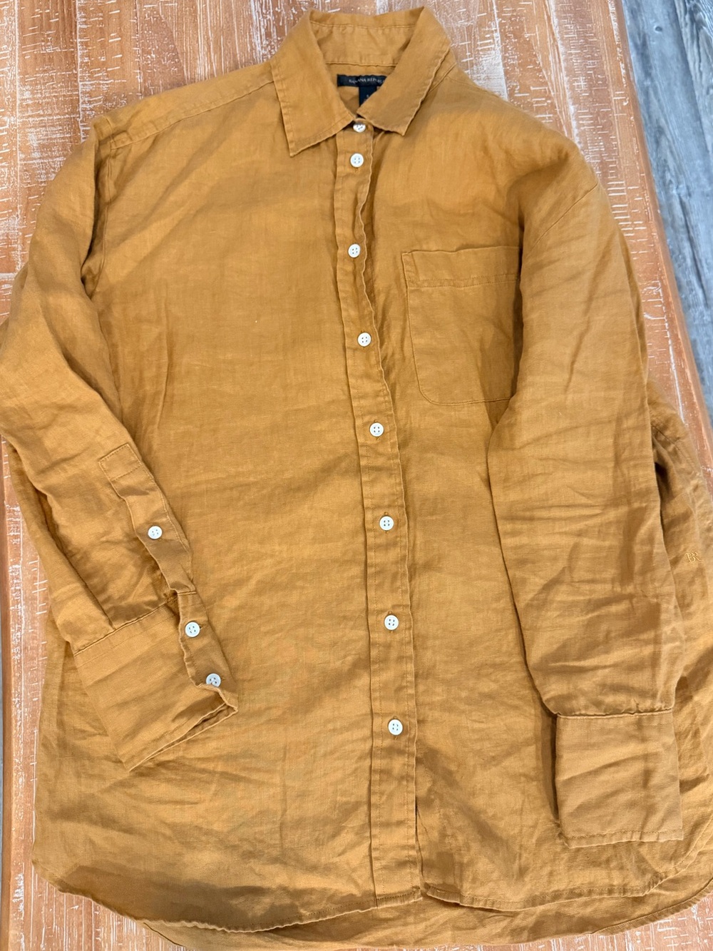 Banana Republic Golden Mustard Linen Shirt Size S. Minimal detail show in photos